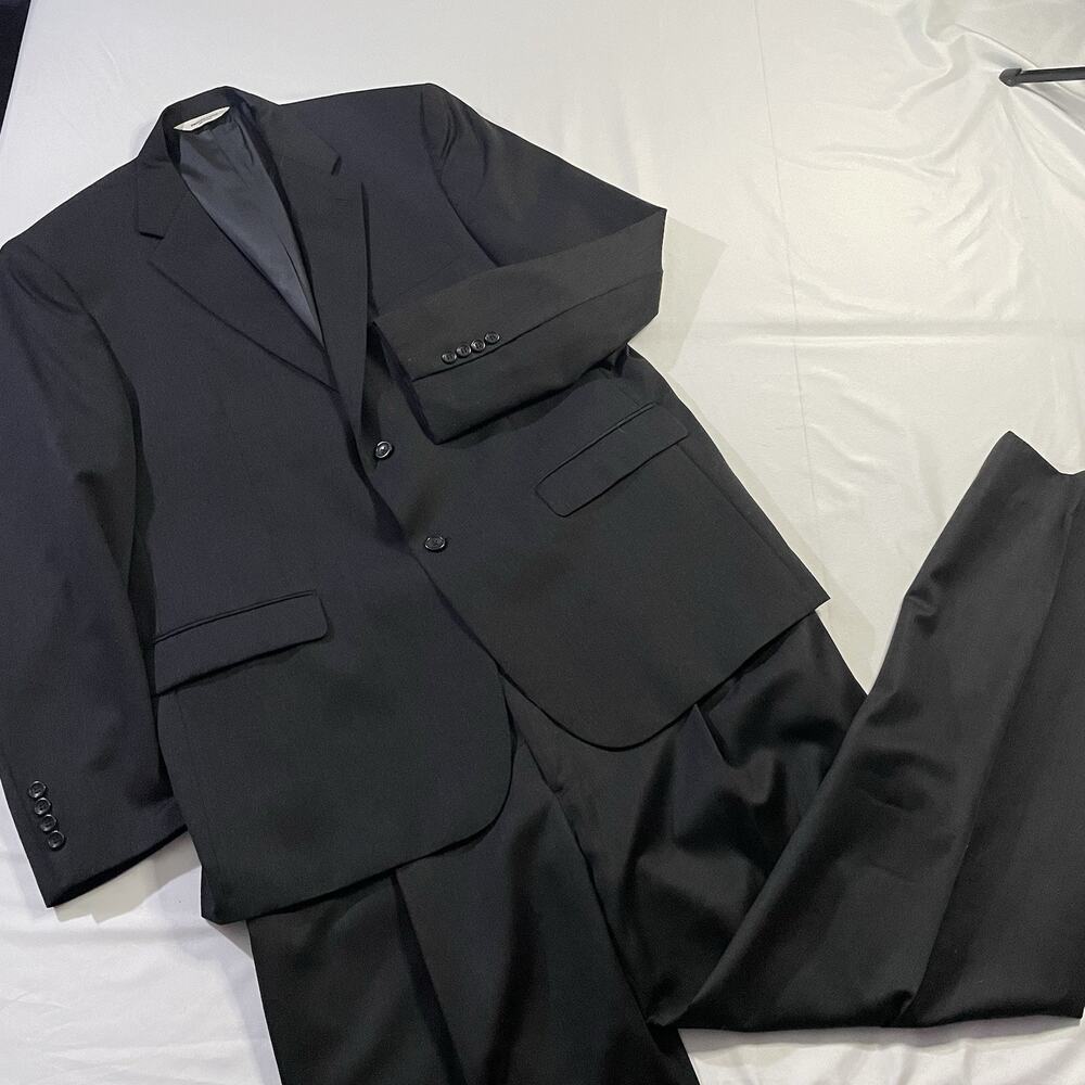 Pronto Uomo Men Black 100% Wool Suit 46R Two Button Ventless Pleated 37x32.5
